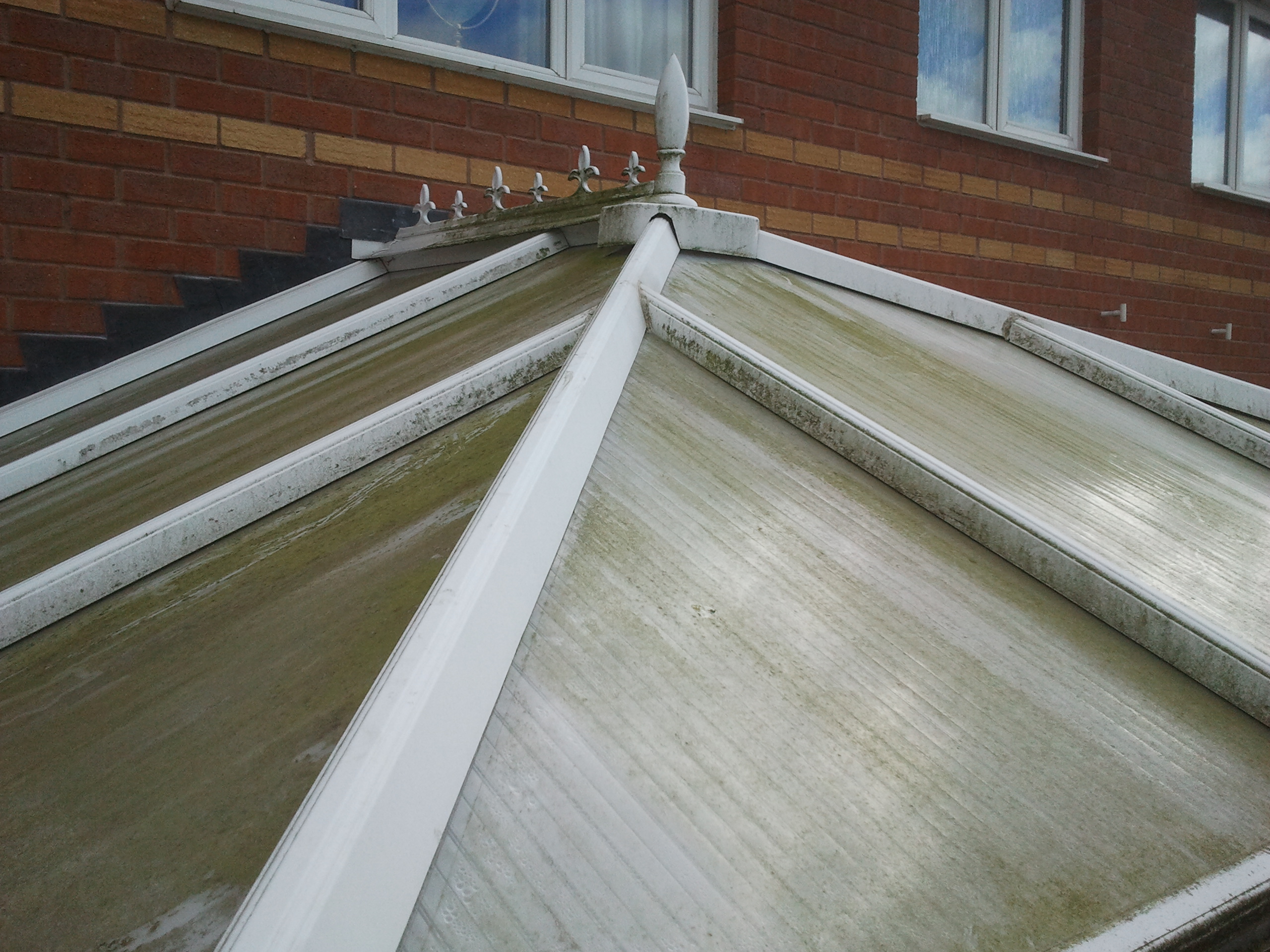 Clean Conservatory Roof 1